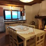 Apartment Graziesole Pietra